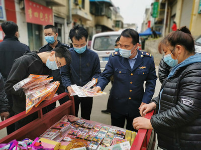 新区市场监督管理局开展祭祀品市场专项检查，规范日用杂品销售秩序